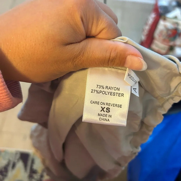 New York & Company Beige Lightweight Safari Vest - Picture 4 of 4